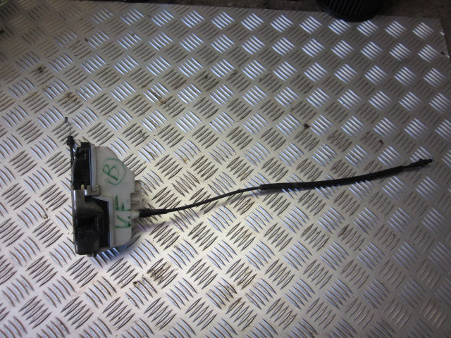 Citroen C3 Dørlås Med OEM Nr. Ophugger Fra Citroen Ophugger