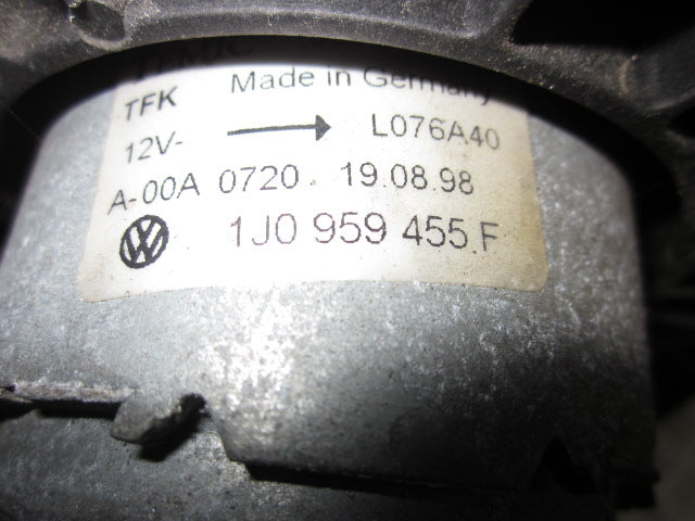VW Bora 1J Kølerblæser El Med OEM Nr. Ophugger Fra VW Ophugger