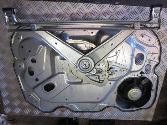 Ford Focus Rudemotor - Rudehejs Med OEM Nr. Ophugger Fra Ford Ophugger