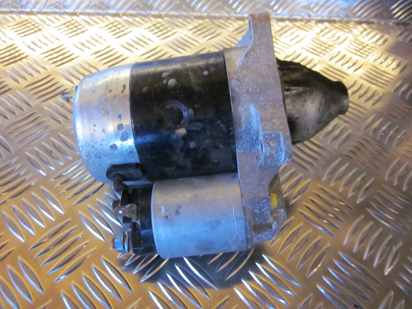 Mazda 323 F 5D BJ14 Starter Med OEM Nr. 0986014991 Fra Mazda Ophugger