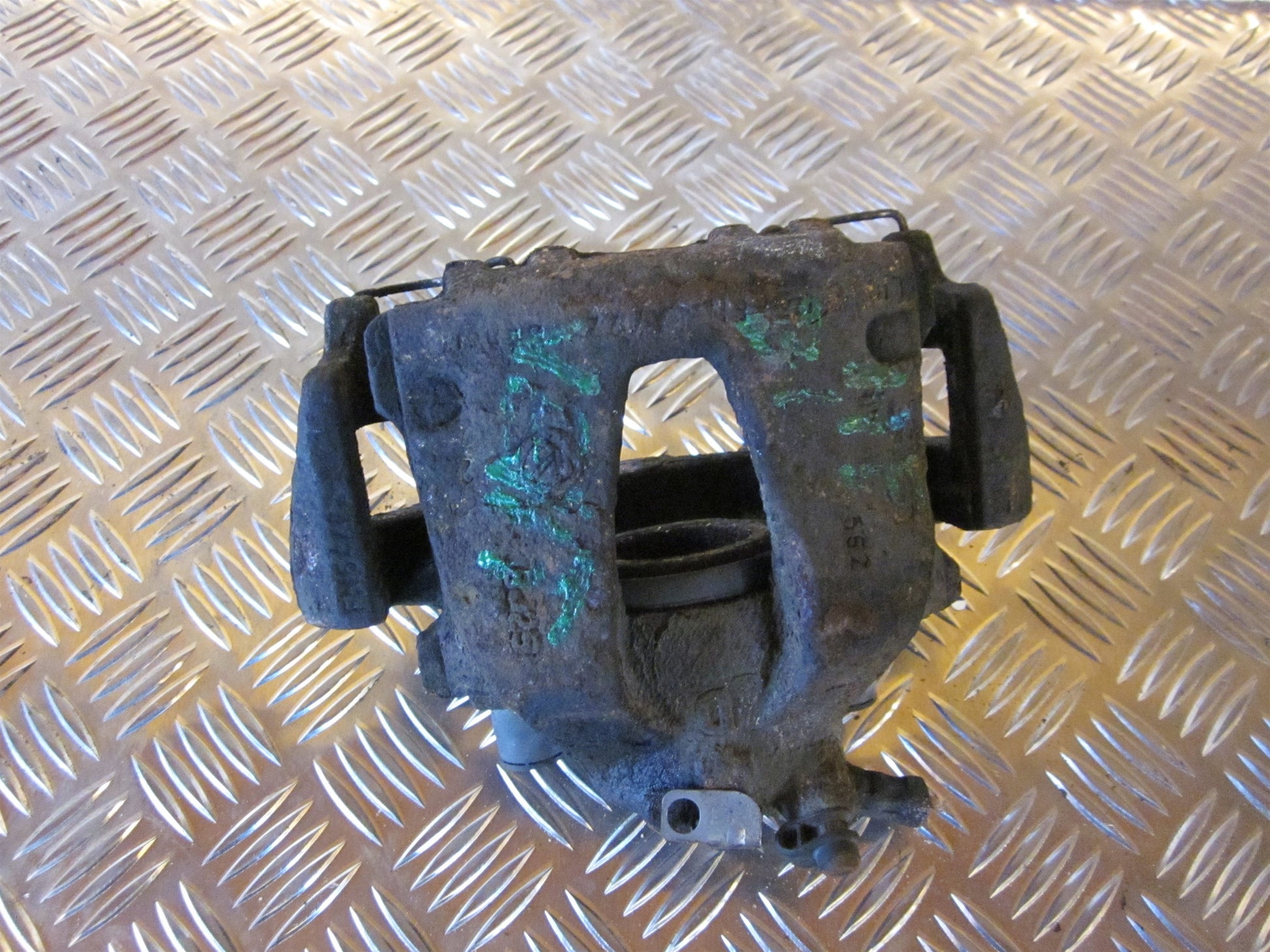 Fiat Multipla Bremsekaliber HF Med OEM Nr. Ophugger Fra Fiat Ophugger
