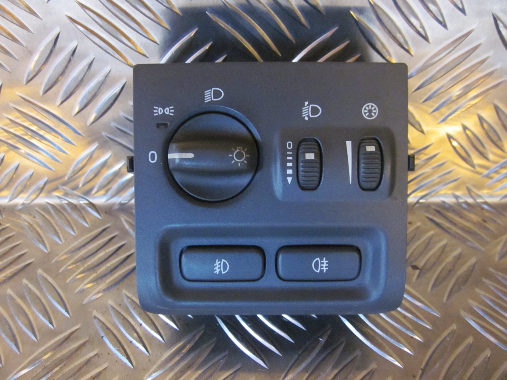 Volvo S40/V40 Kontakt Lys Med OEM Nr. Ophugger Fra Volvo Ophugger