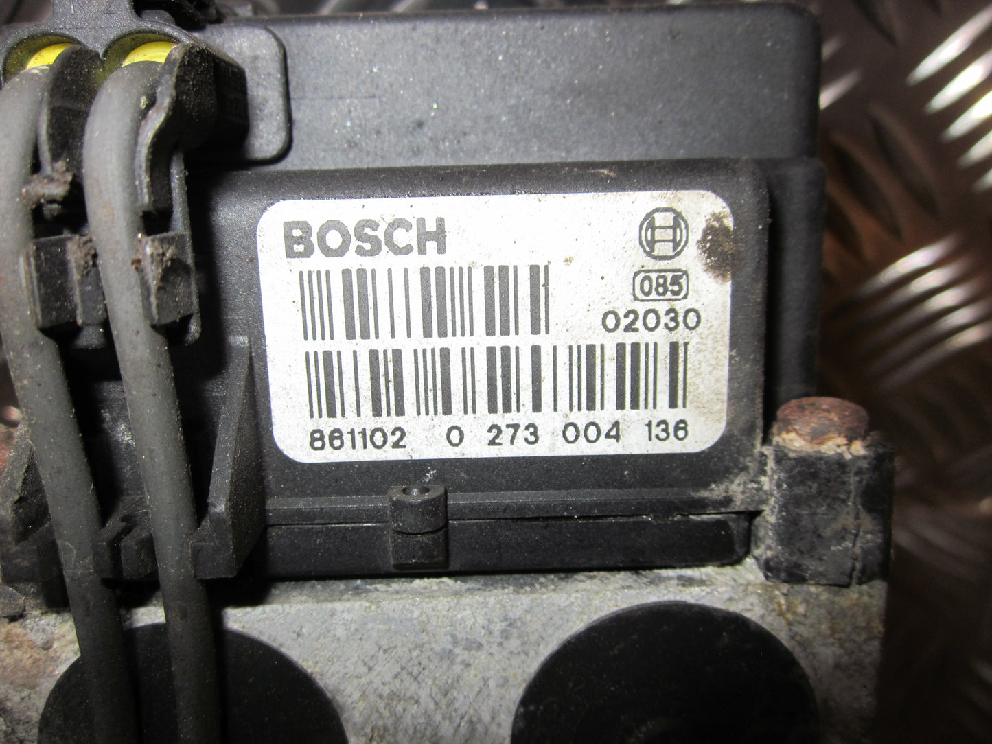 Opel Corsa B Abs Pumpe Med OEM Nr. 0273004136 Fra Opel Ophugger