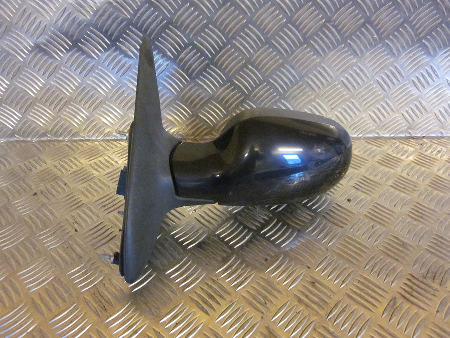 Renault Megane Sidespejl Med OEM Nr. Ophugger Fra Renault Ophugger