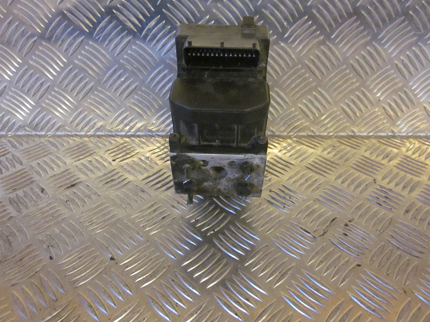 Rover 400 Abs Pumpe Med OEM Nr. 0273004247 Fra Rover Ophugger