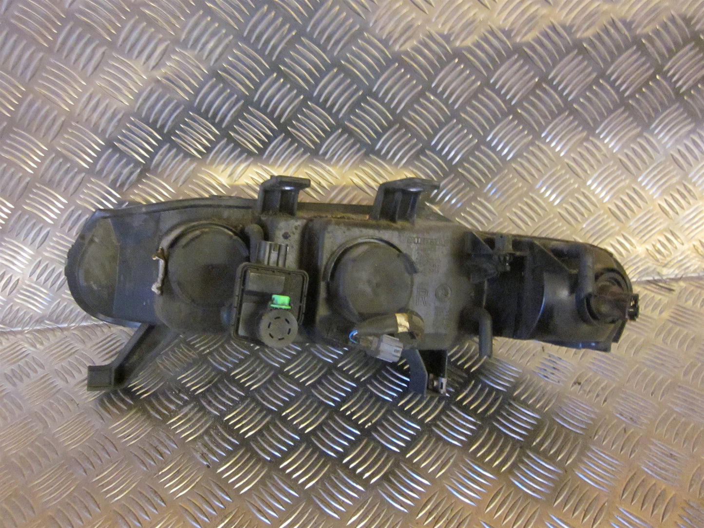 Rover 400 Forlygte Med OEM Nr. Ophugger Fra Rover Ophugger