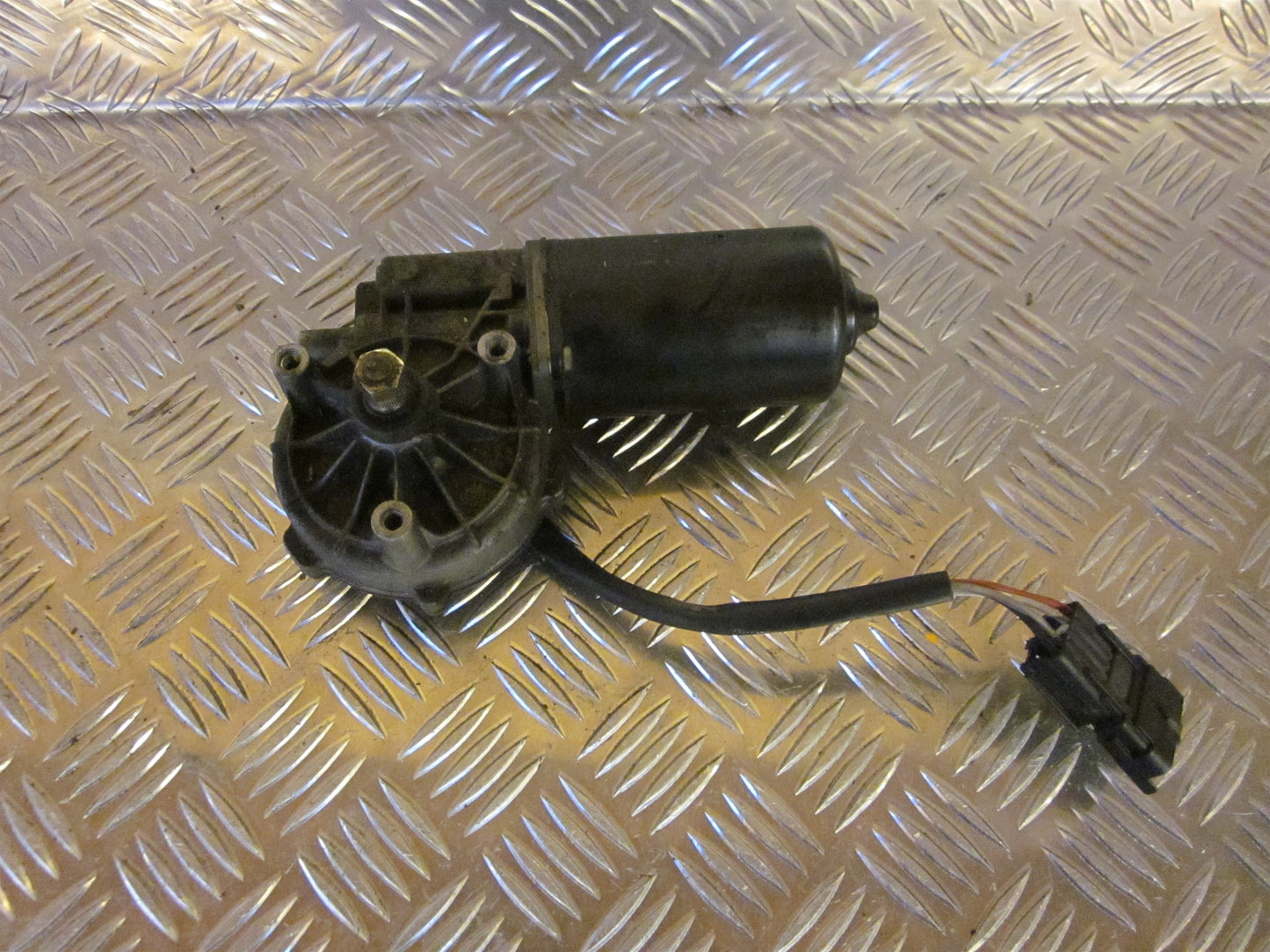 Citroen C8 Viskermotor Med OEM Nr. Ophugger Fra Citroen Ophugger