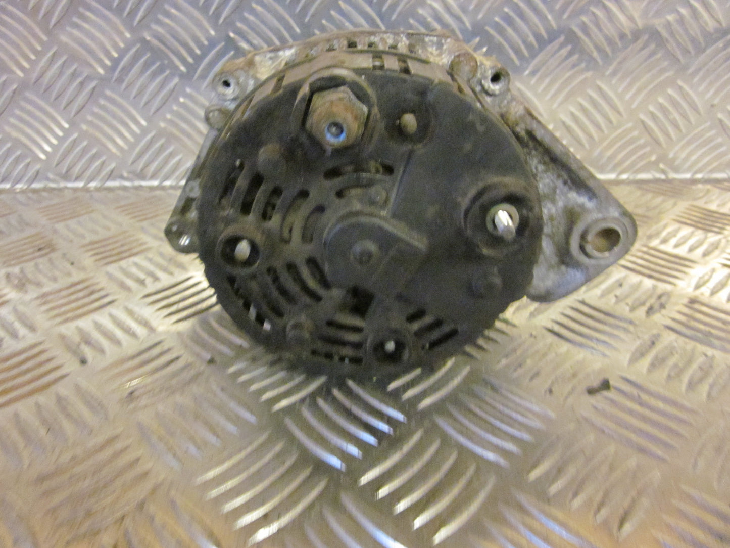 Renault Megane Generator Med OEM Nr. 7701499603 Fra Renault Ophugger