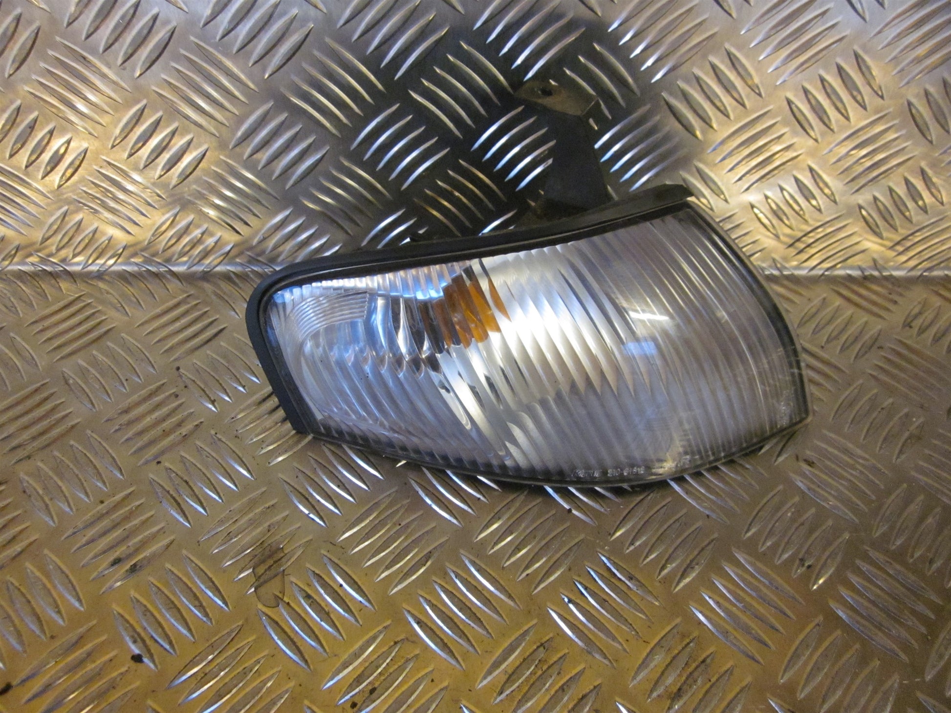 Mazda 323 HB BA15 Blinklygte For Med OEM Nr. Ophugger Fra Mazda Ophugger