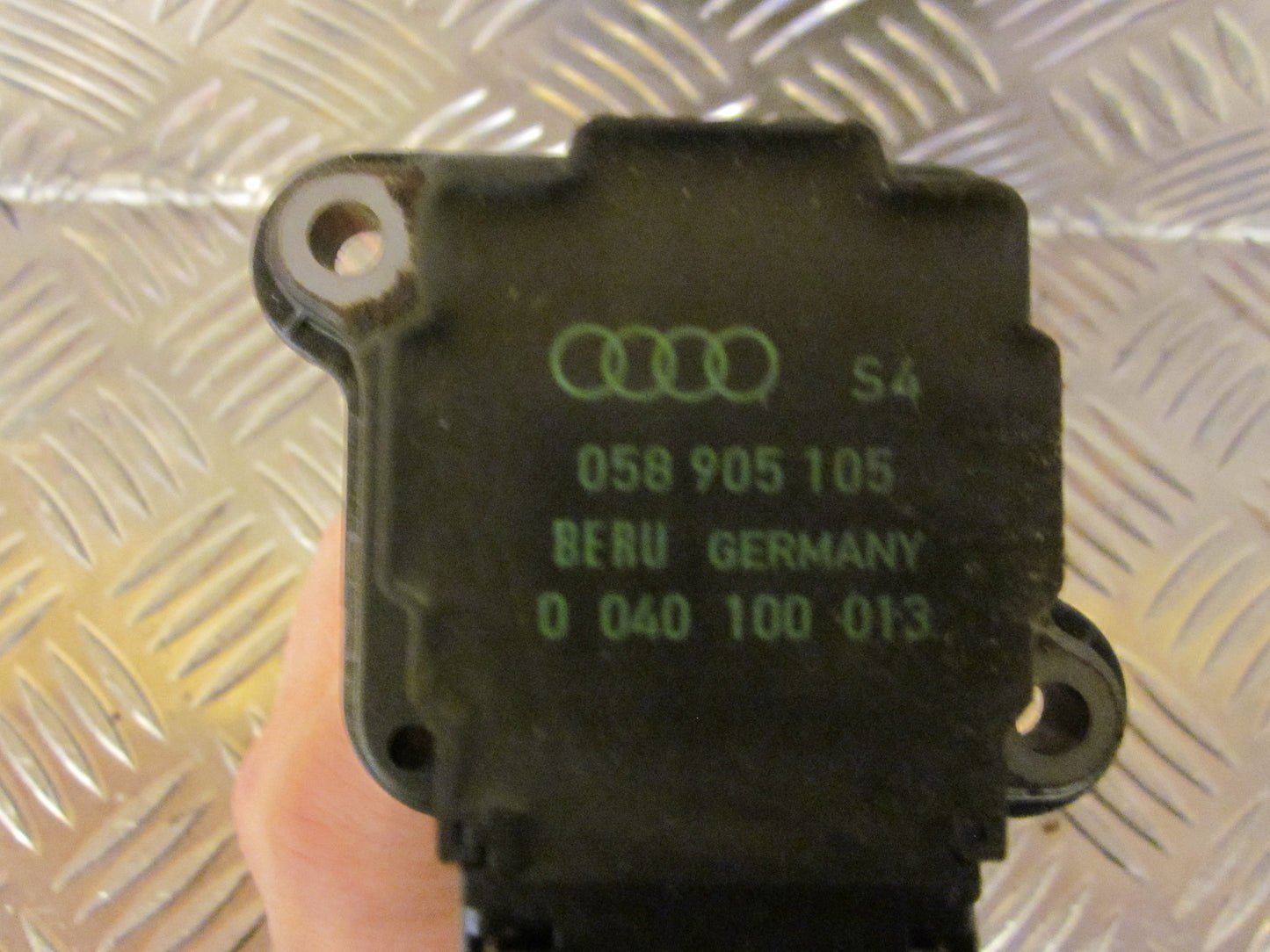 VW Passat 3B Tændspole El Med OEM Nr. Ophugger Fra VW Ophugger