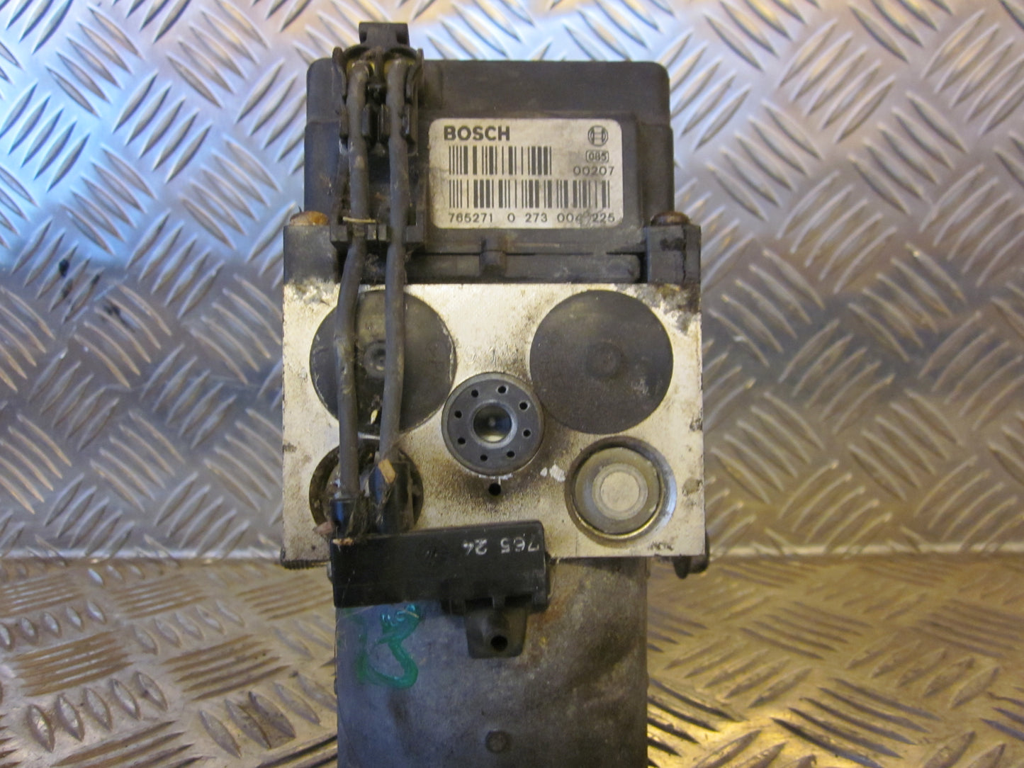 Mitsubishi Carisma Abs Pumpe Med OEM Nr. MR249754 Fra Mitsubishi Ophugger
