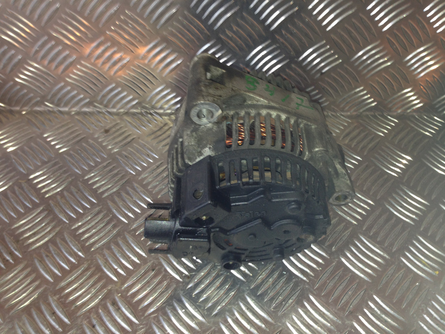 Peugeot 406 Generator Med OEM Nr. A002TA2091 Fra Peugeot Ophugger
