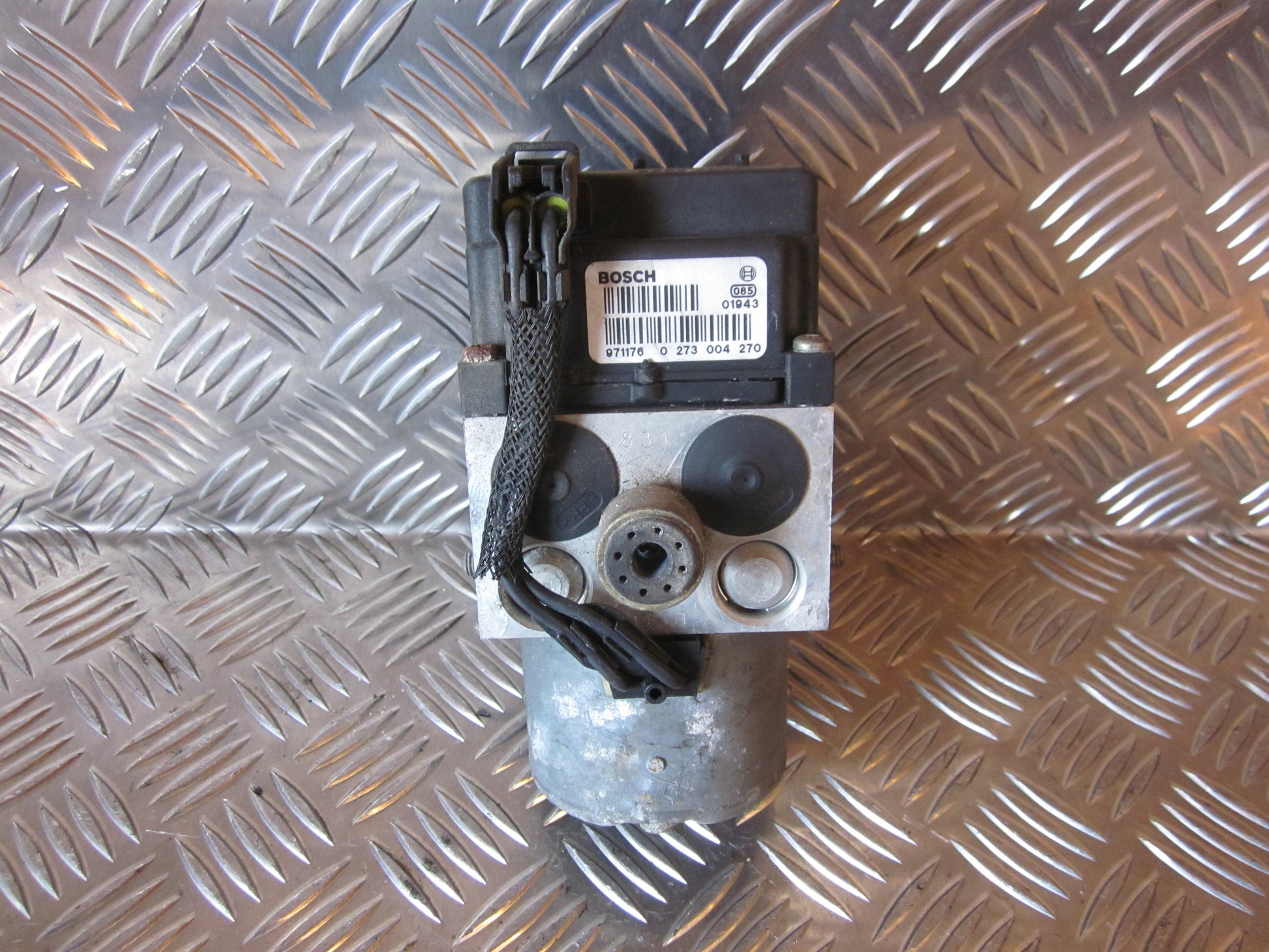 Peugeot 406 Abs Pumpe Med OEM Nr. 0273004270 Fra Peugeot Ophugger