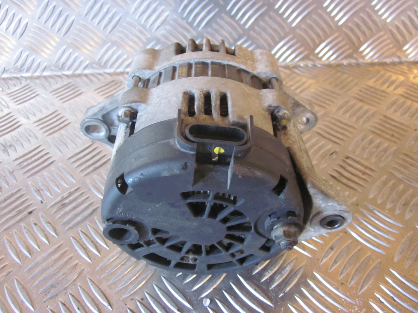 Daewoo Kalos Generator Med OEM Nr. Ophugger Fra Daewoo Ophugger