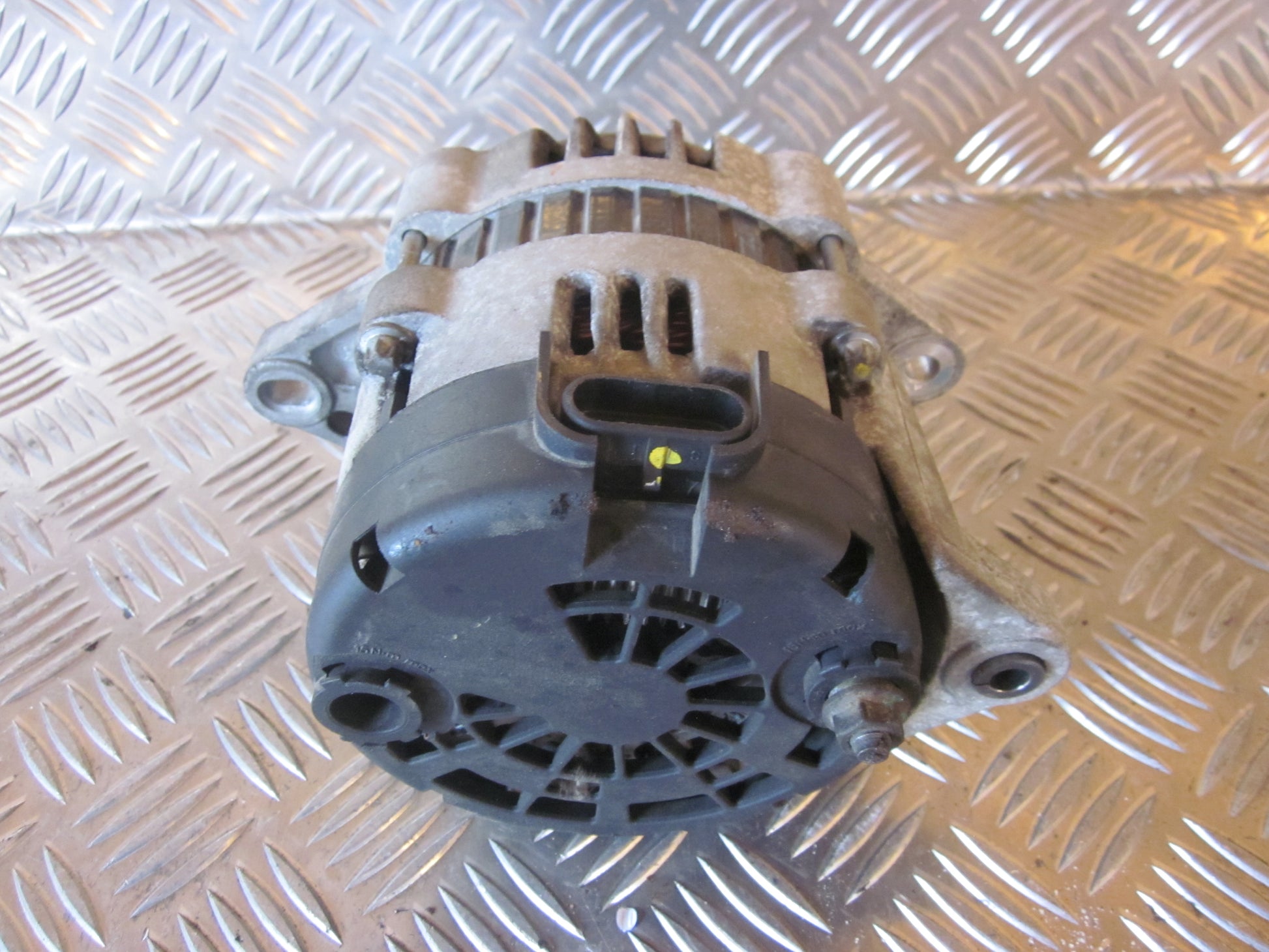 Daewoo Kalos Generator Med OEM Nr. Ophugger Fra Daewoo Ophugger
