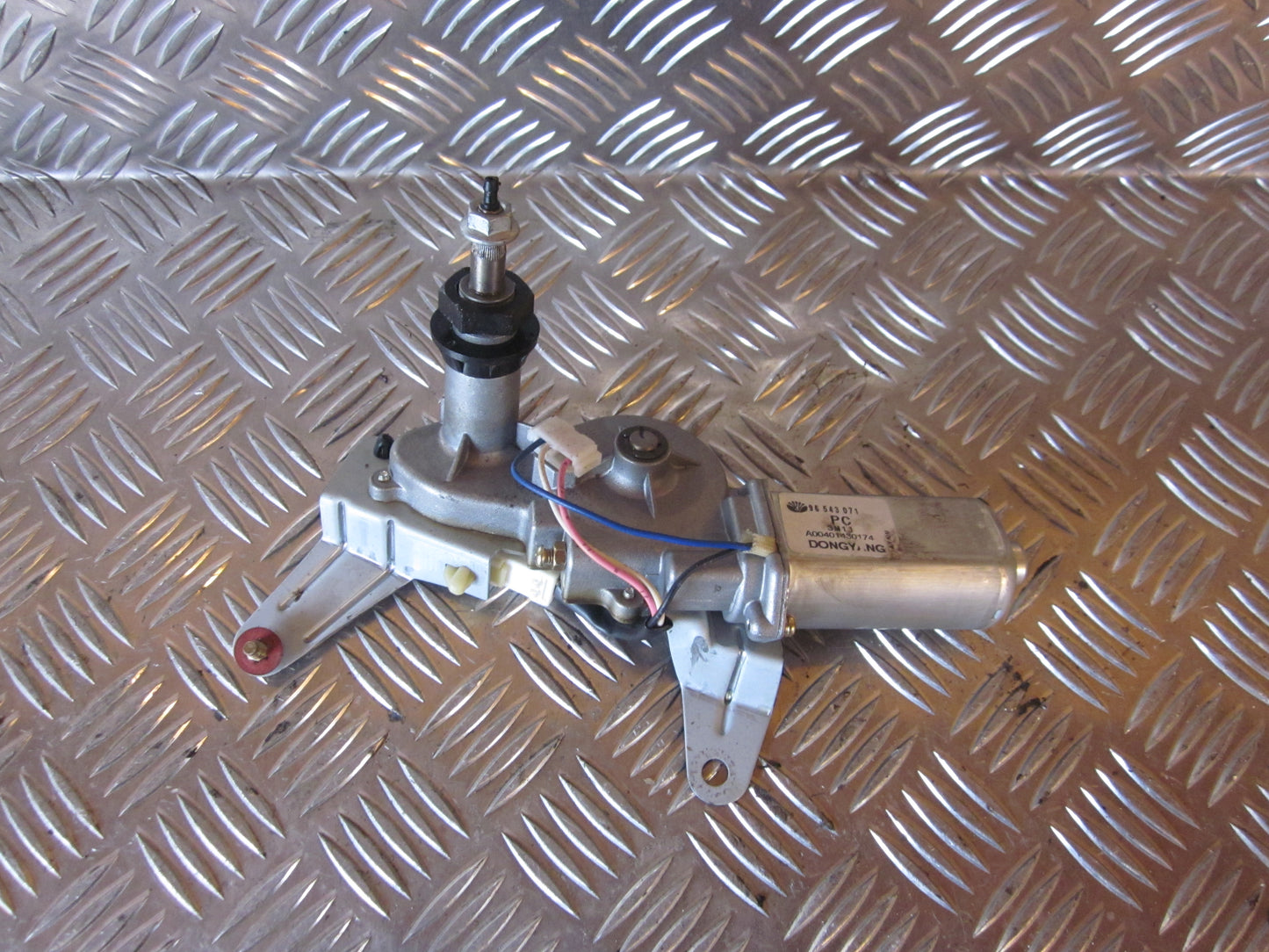 Daewoo Kalos Bagrudevisker Motor Med OEM Nr. Ophugger Fra Daewoo Ophugger