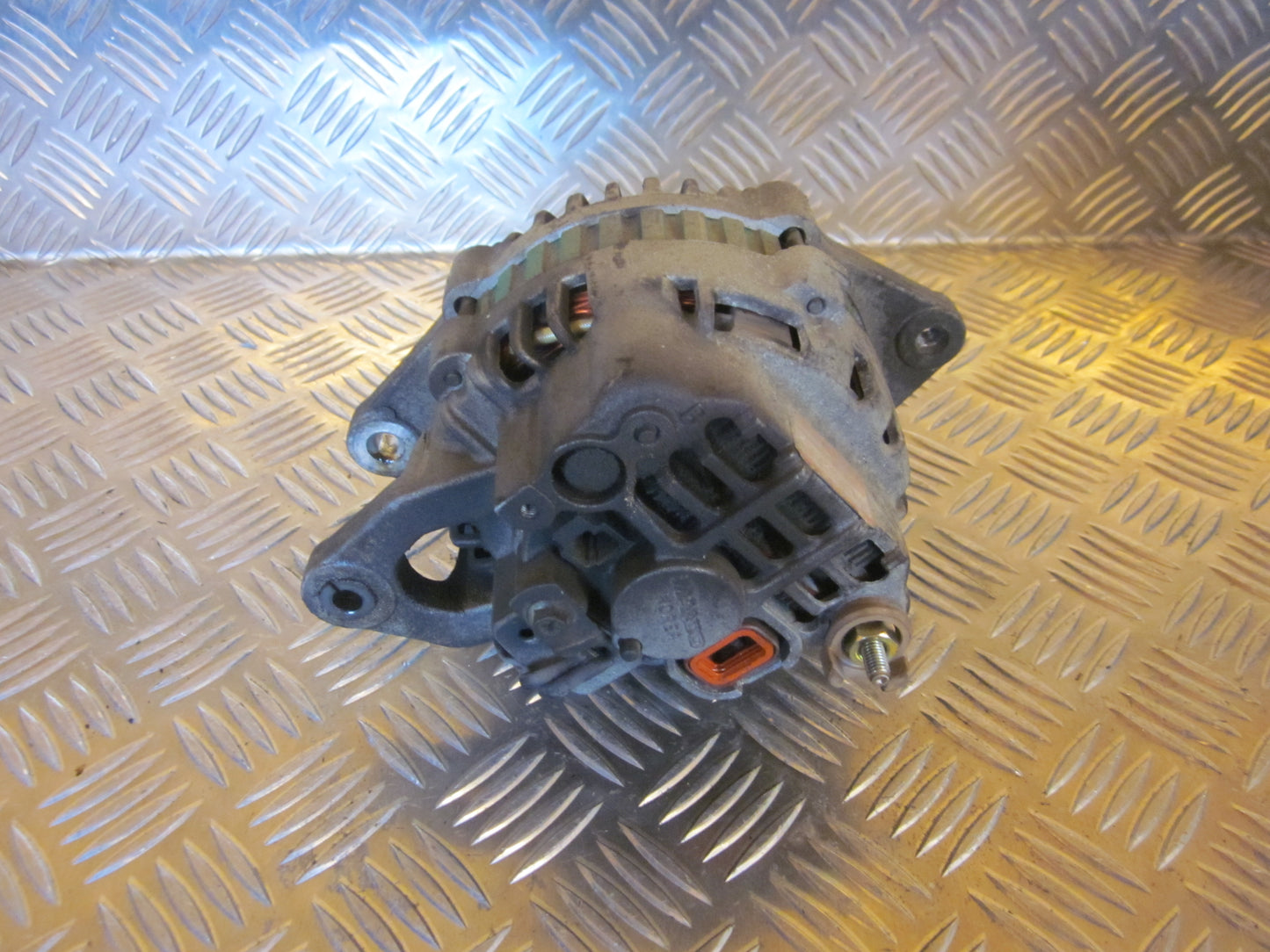 Hyundai Pony Generator Med OEM Nr. AB175053 Fra Hyundai Ophugger