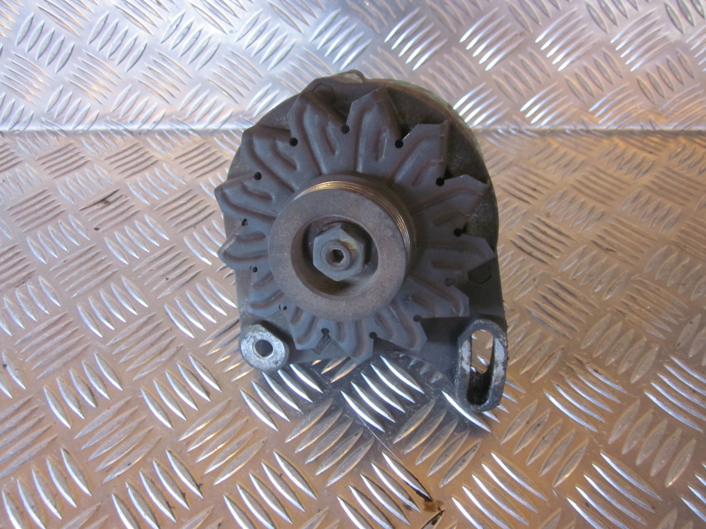 Fiat Seicento Generator Med OEM Nr. CA851IR Fra Fiat Ophugger