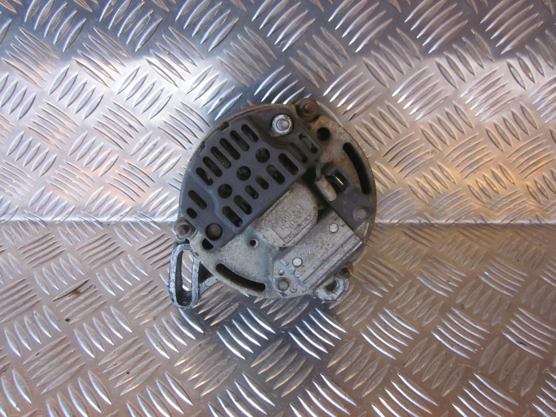 Fiat Seicento Generator Med OEM Nr. CA851IR Fra Fiat Ophugger