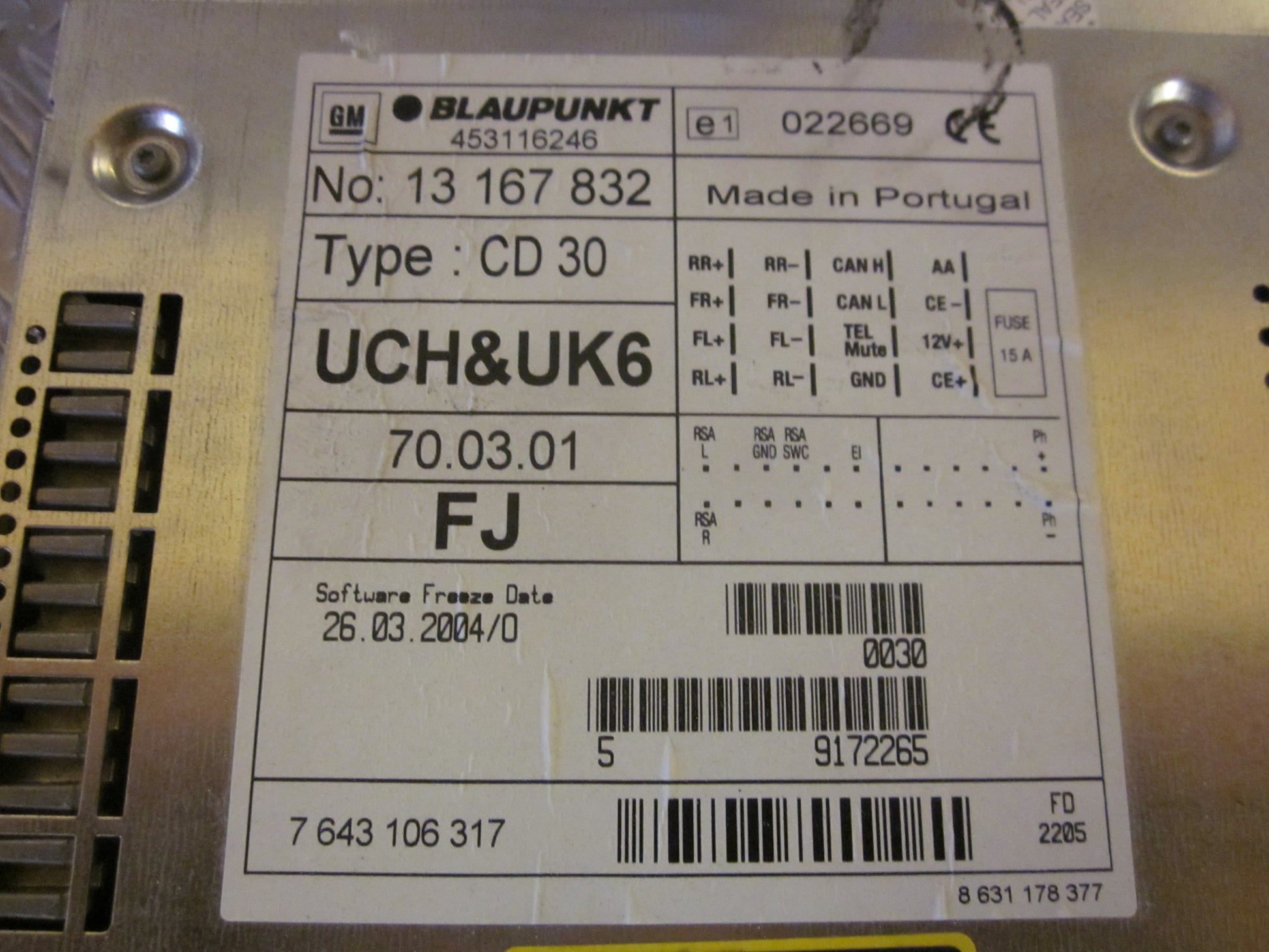 Opel Meriva A Radio M/Cd Med OEM Nr. 13167832FJ Fra Opel Ophugger