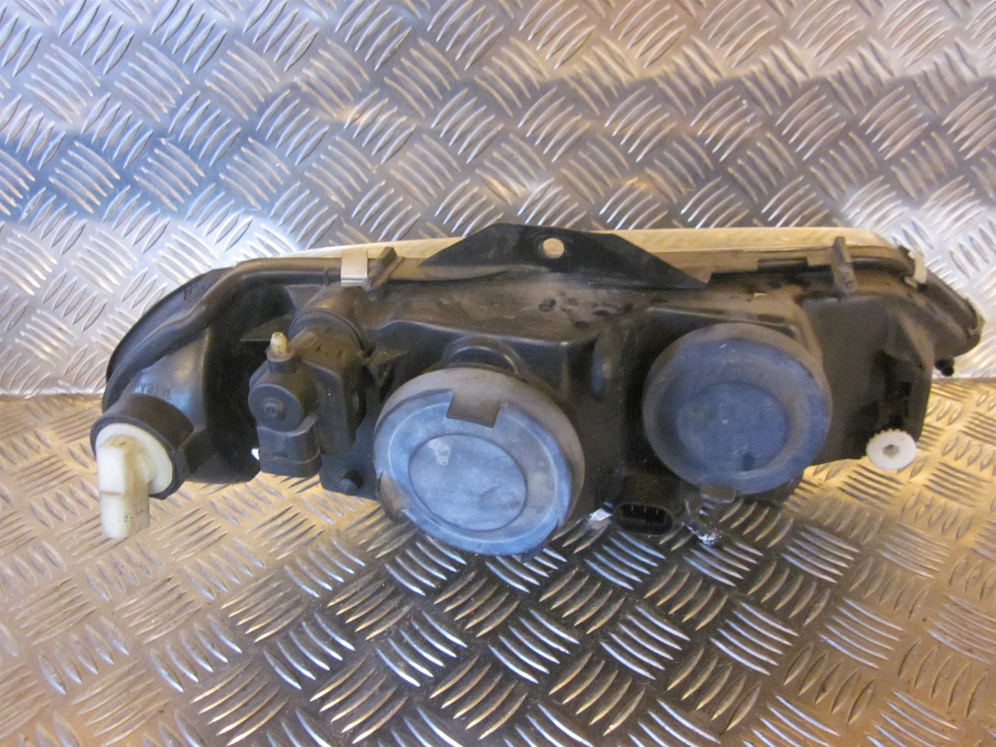 Renault Laguna Forlygte Med OEM Nr. Ophugger Fra Renault Ophugger