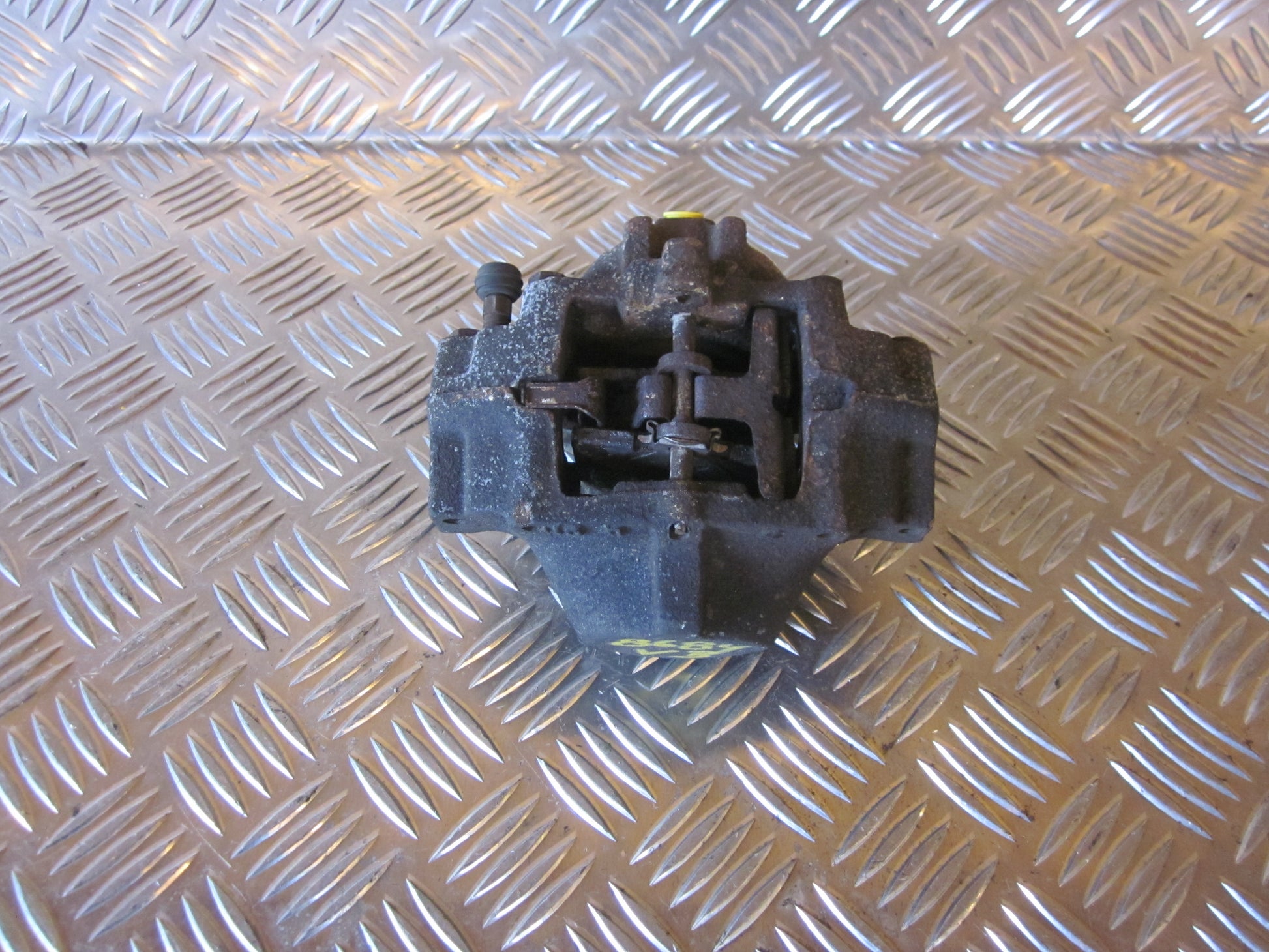 Mercedes E W210 Bremsekaliber VB Med OEM Nr. A0014205783 Fra Mercedes Ophugger