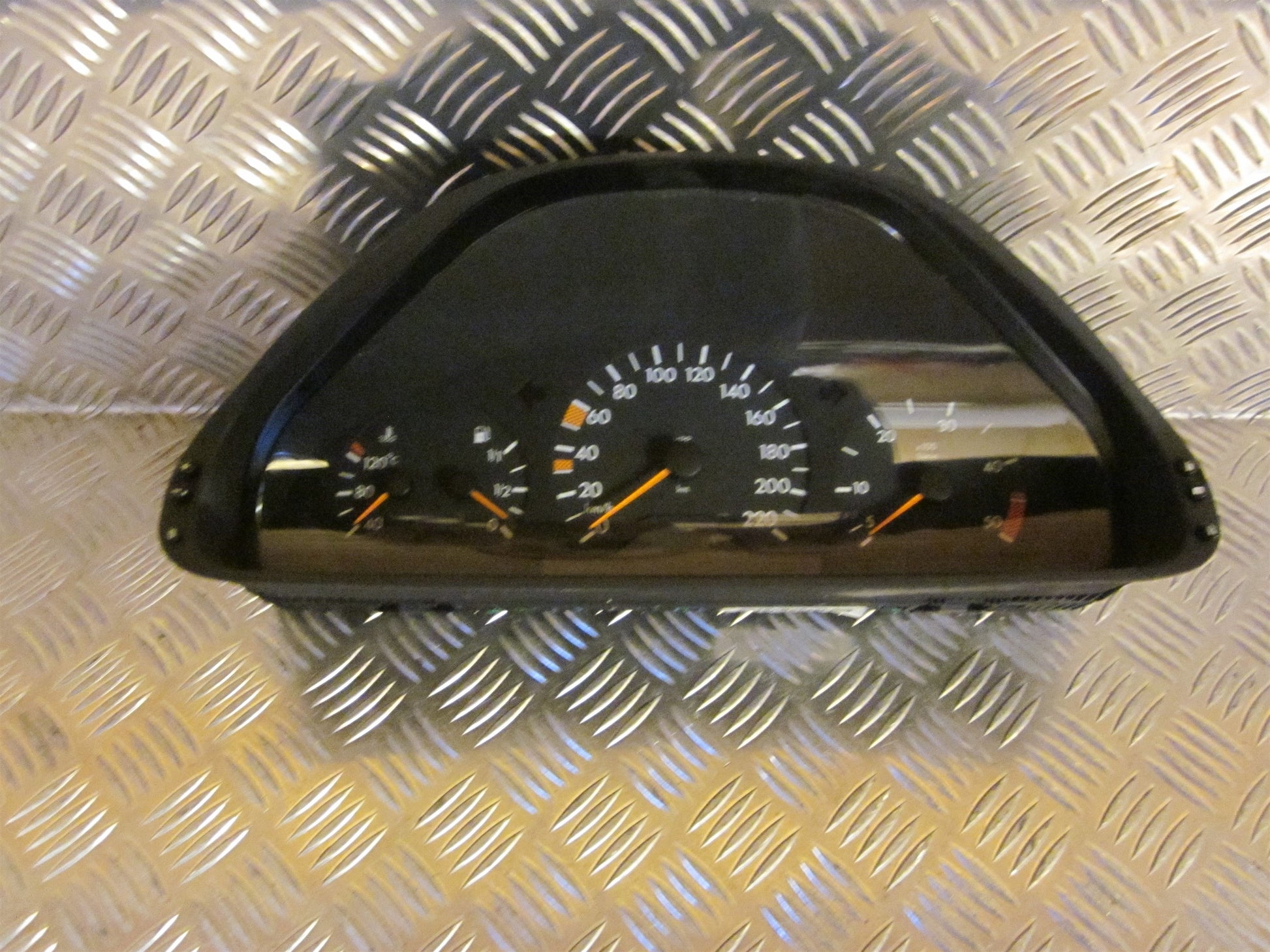 Mercedes E W210 Speedometer - Instrument Med OEM Nr. Ophugger Fra Mercedes Ophugger