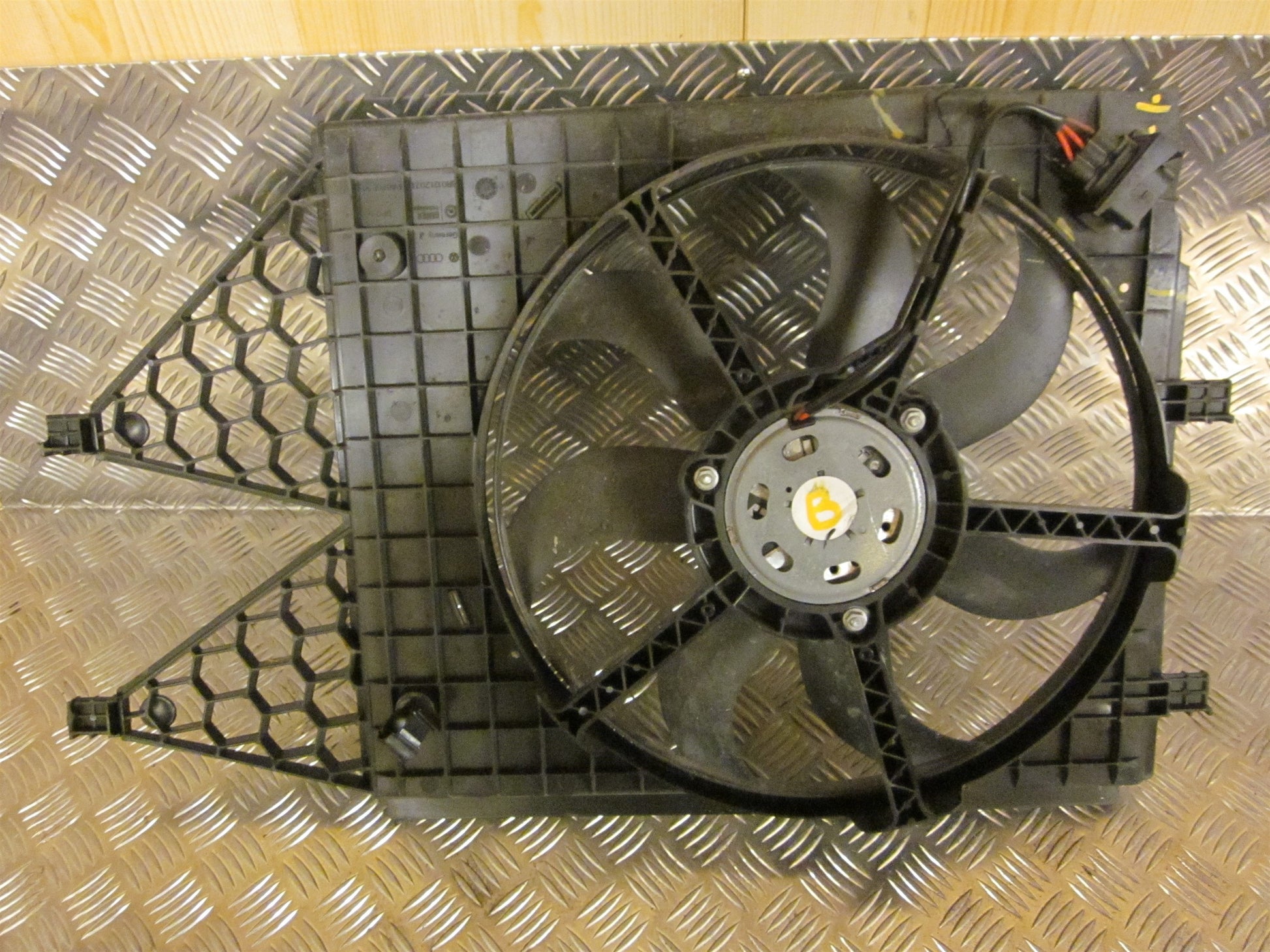 Seat Ibiza 6J Kølerblæser El Med OEM Nr. 6R0959455C Fra Seat Ophugger