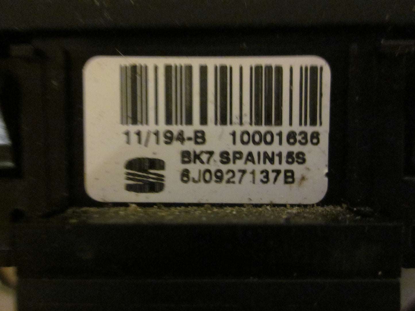 Seat Ibiza 6J Kontakt Katastrofe Med OEM Nr. 6J0927137B Fra Seat Ophugger
