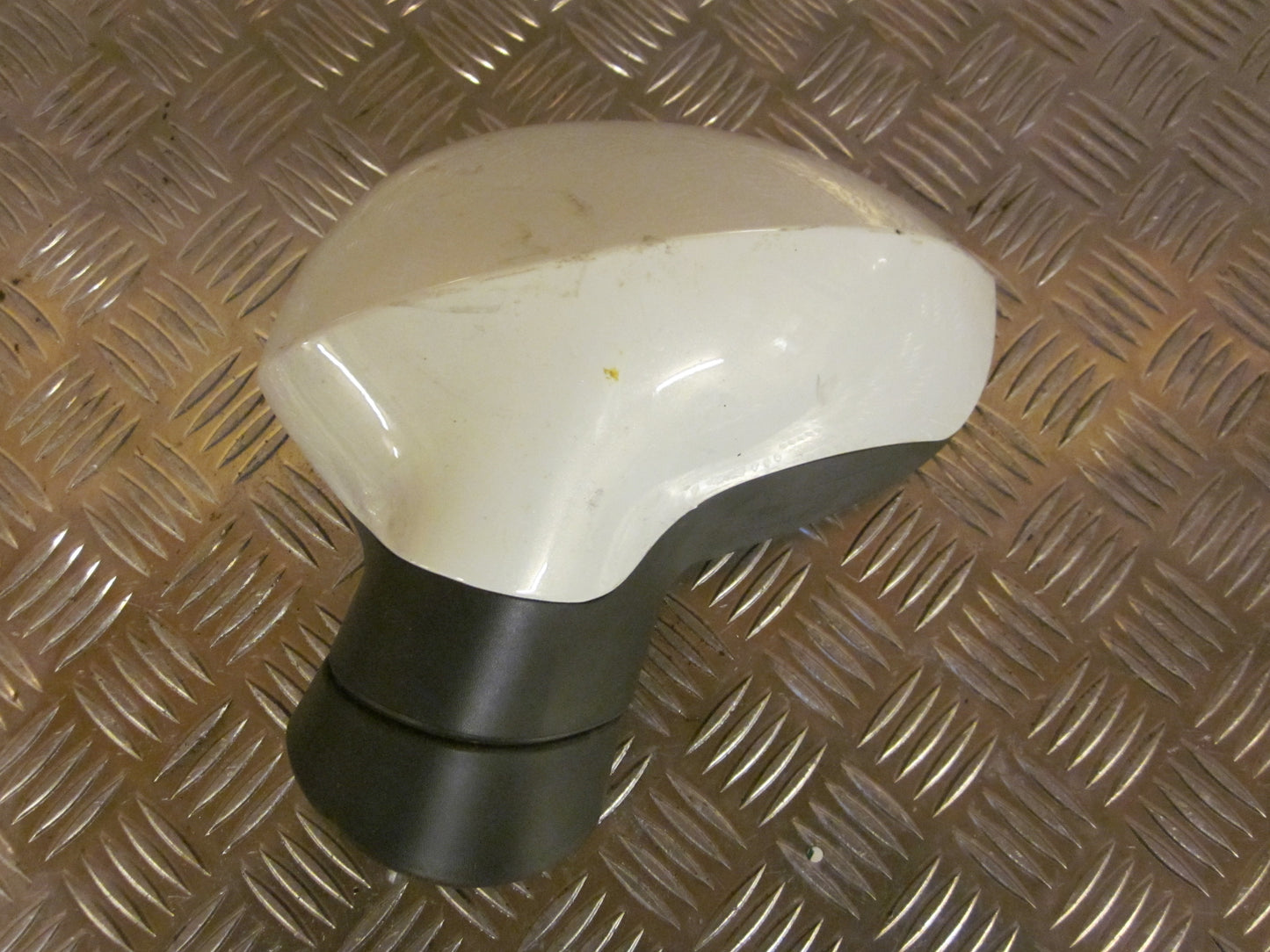 Seat Ibiza 6J Sidespejl Med OEM Nr. 6J2857507D Fra Seat Ophugger