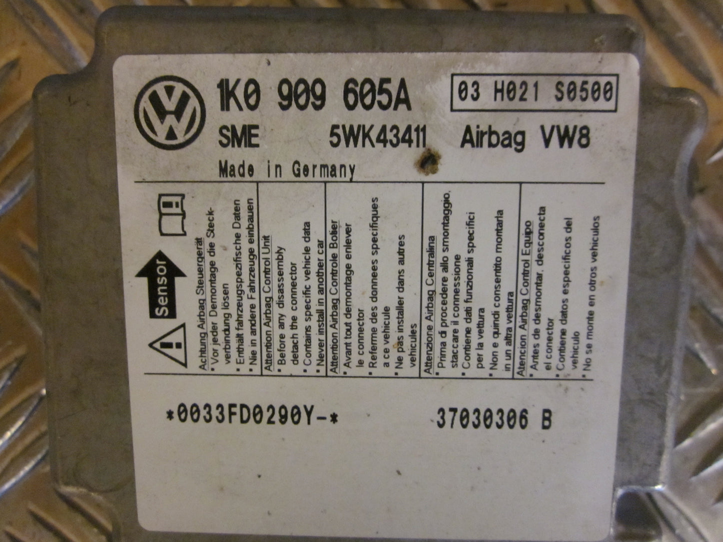 VW Golf 5 1K Airbag Elboks Med OEM Nr. 03H021S0500 Fra VW Ophugger