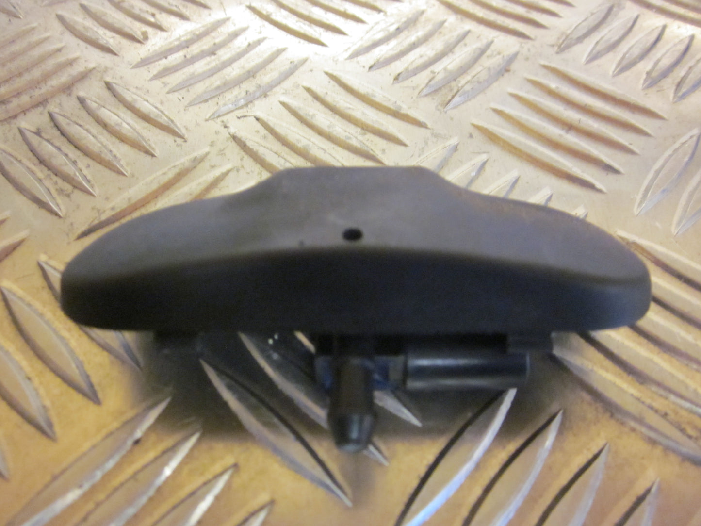 VW Golf 5 1K Sprinklerdyse Med OEM Nr. 1TO955986 Fra VW Ophugger