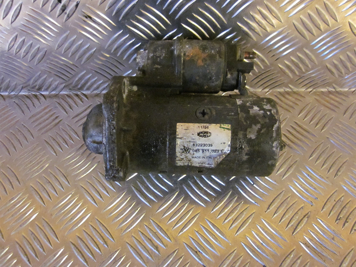 VW Polo 3 5D 6N Starter Med OEM Nr. 63223039 Fra VW Ophugger