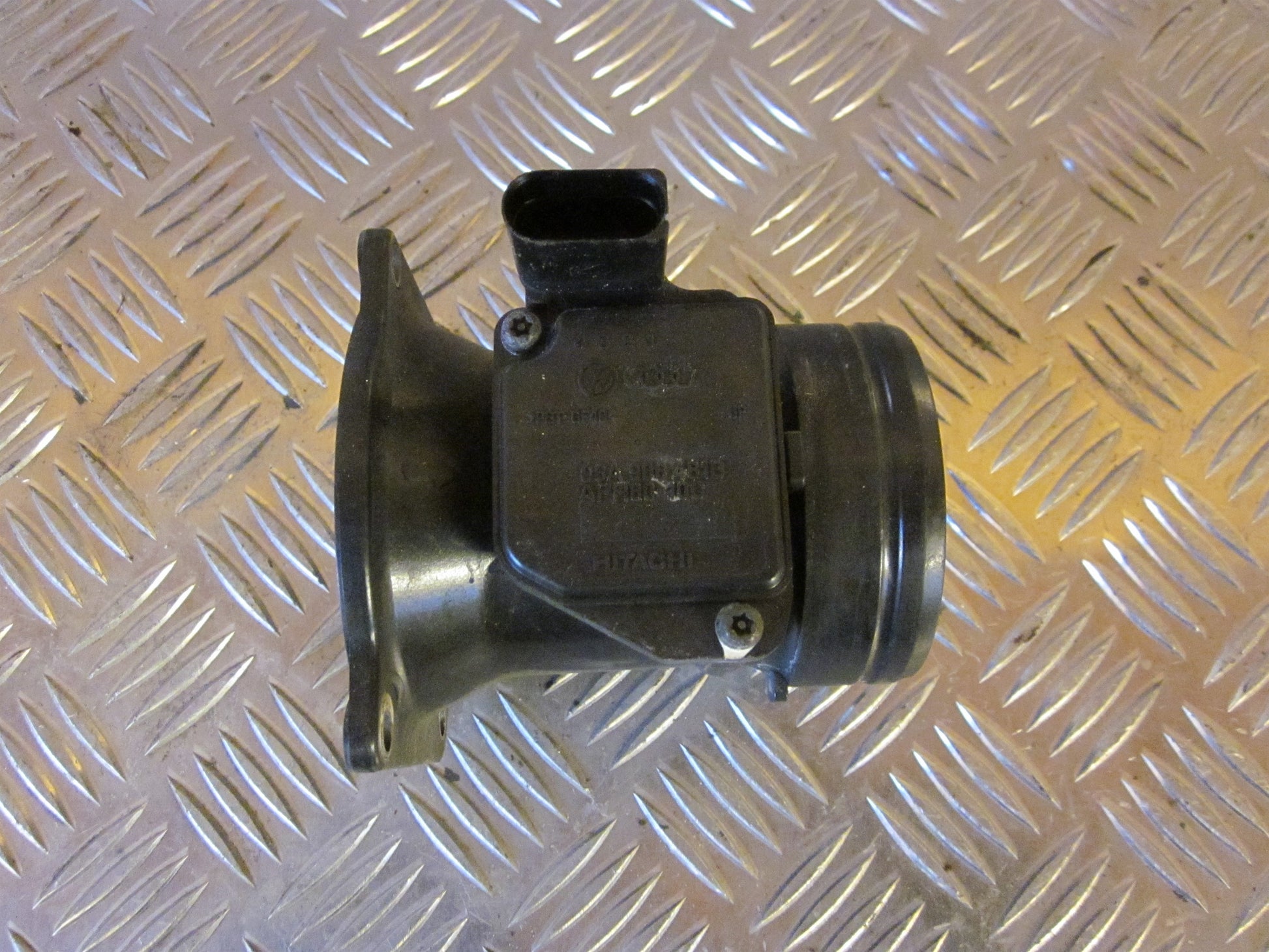 Skoda Octavia Luftmængdemåler Med OEM Nr. 037906461CX Fra Skoda Ophugger