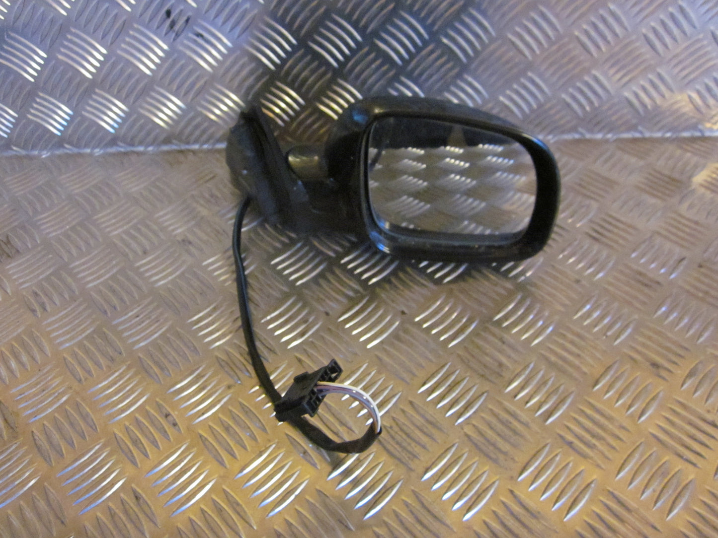VW Passat 3B Sidespejl Med OEM Nr. Ophugger Fra VW Ophugger