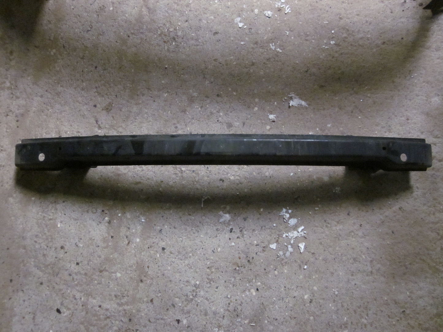 VW Passat 3B Bagkofanger Rå Med OEM Nr. 3B5807305 Fra VW Ophugger