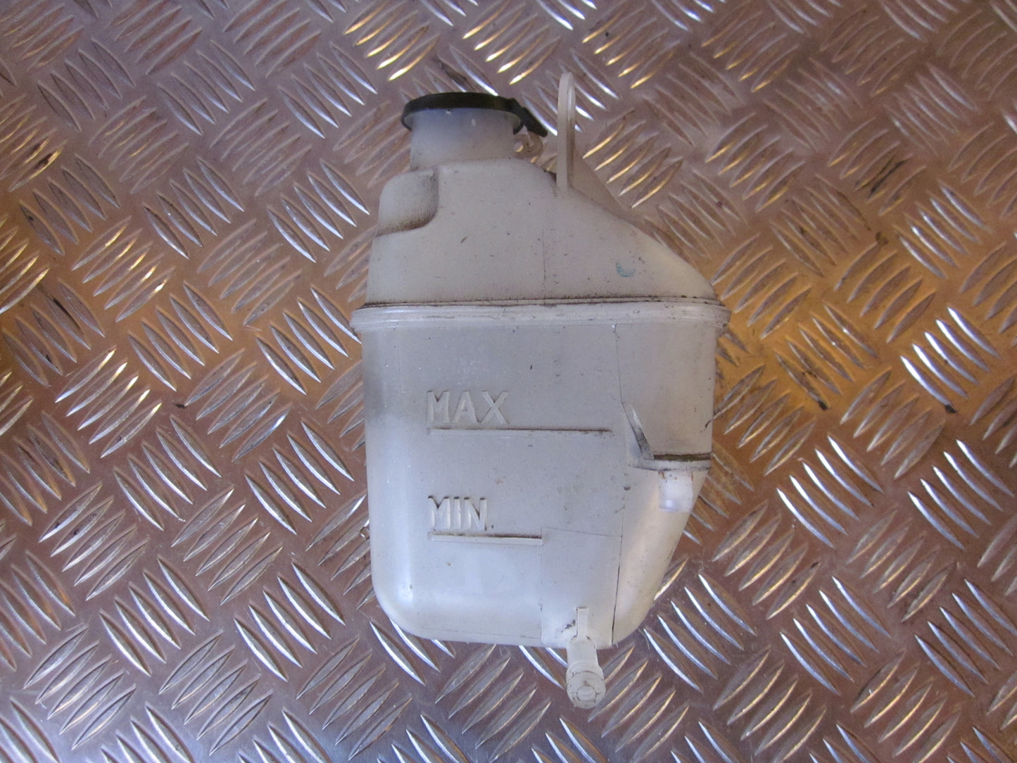 Mini Mini MKI Ekspansionsbehold Med OEM Nr. Ophugger Fra Mini Ophugger