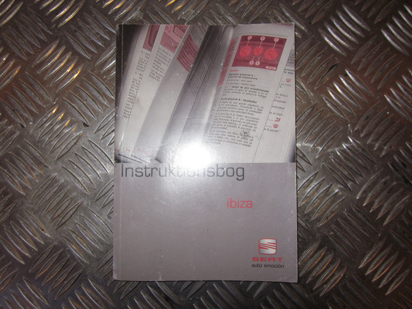 Seat Ibiza 6L Instruktionsbog Med OEM Nr. Ophugger Fra Seat Ophugger