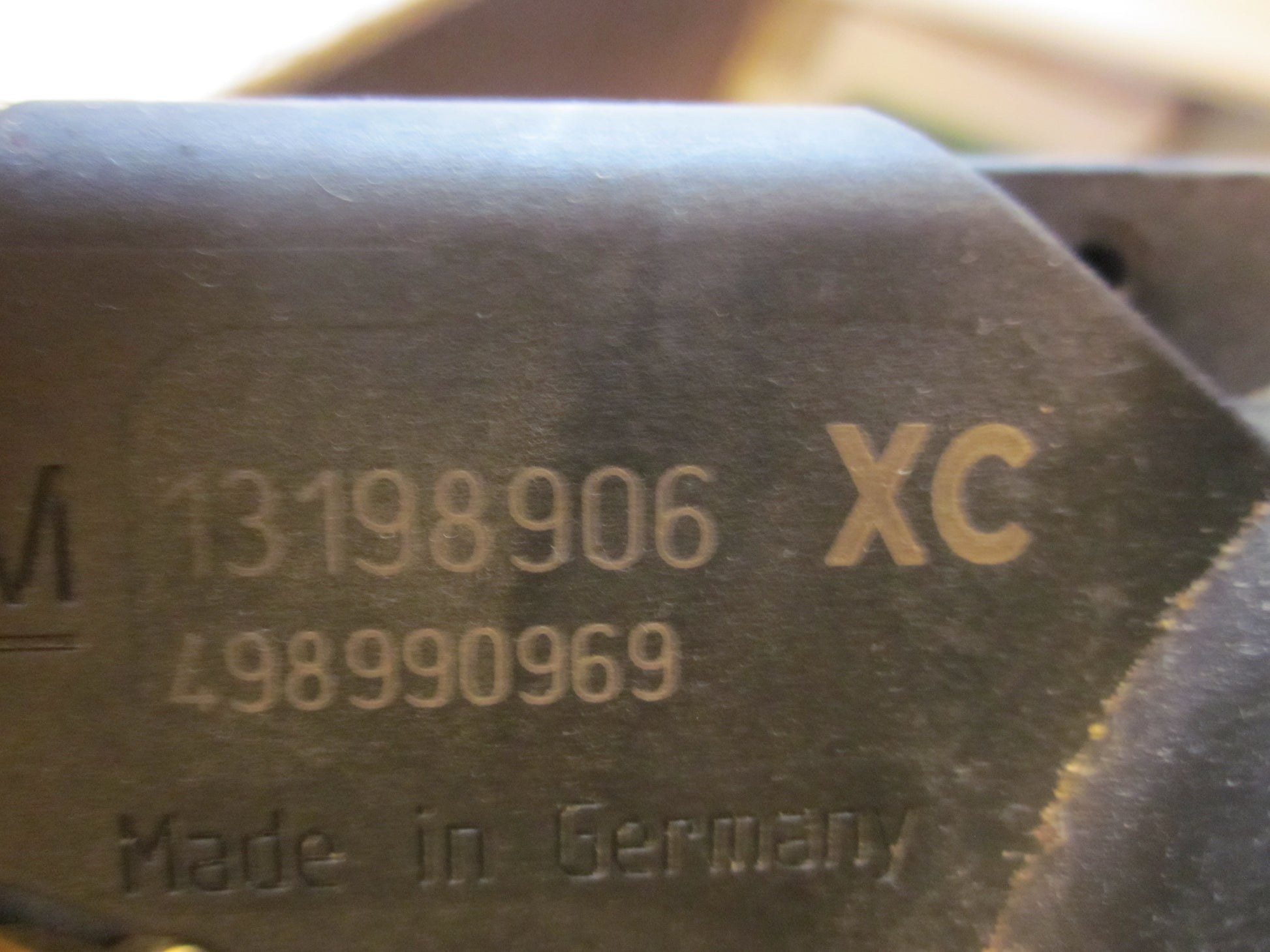 Opel Astra H Kontakt Combi Med OEM Nr. 13198906 Fra Opel Ophugger