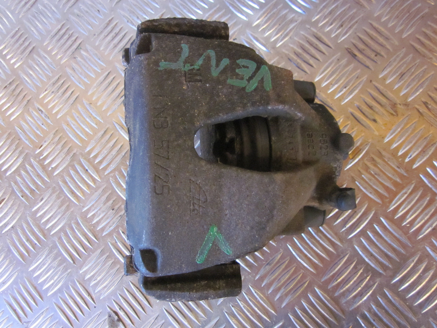 Opel Astra H Bremsekaliber VF Med OEM Nr. Ophugger Fra Opel Ophugger