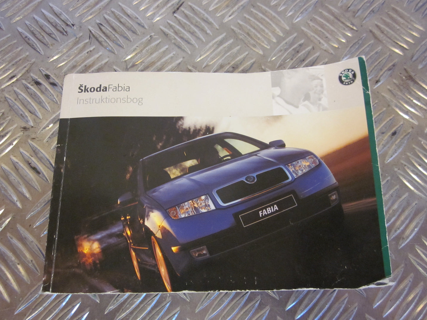 Skoda Fabia Instruktionsbog Med OEM Nr. DANSK Fra Skoda Ophugger