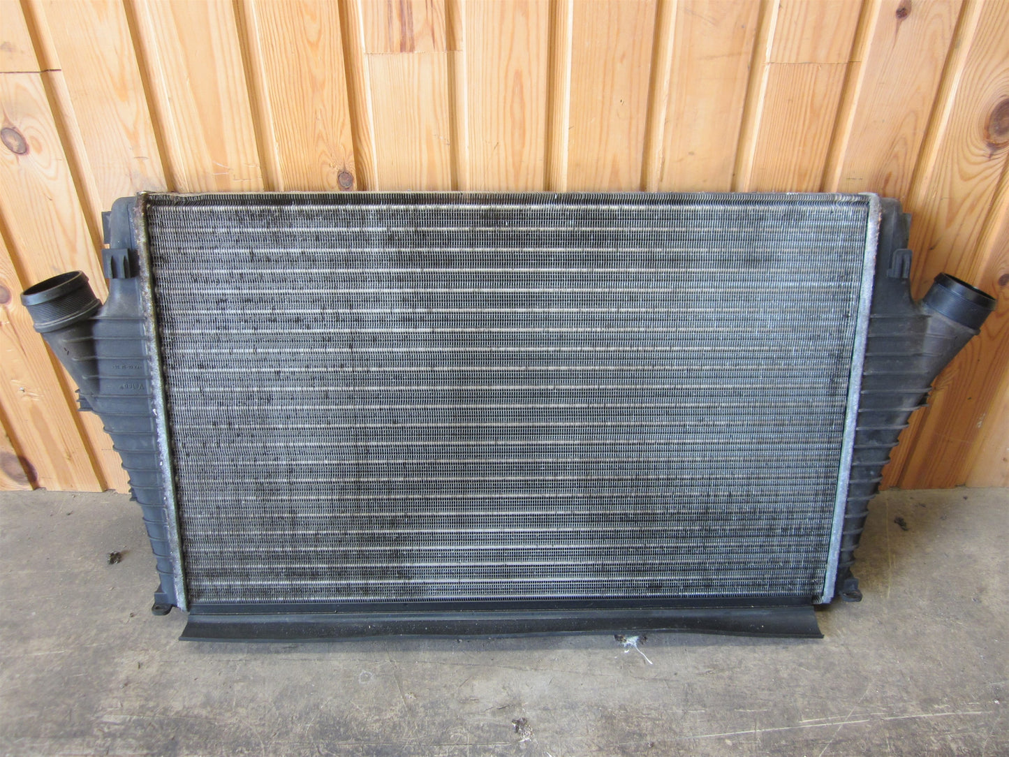 Opel Vectra C Køler Intercooler Med OEM Nr. Ophugger Fra Opel Ophugger