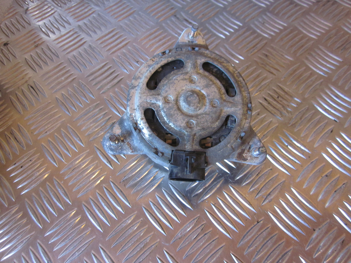 Opel Corsa D Kølerblæser El Med OEM Nr. Ophugger Fra Opel Ophugger