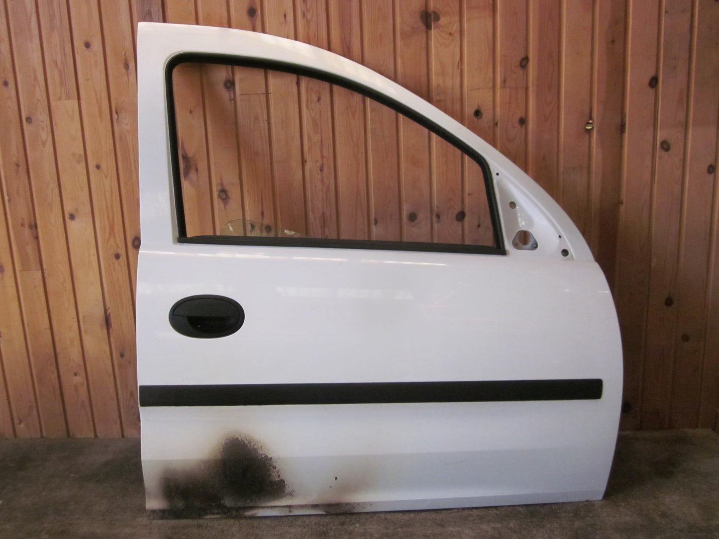 Opel Combo C Fordør H Med OEM Nr. 13227381 Fra Opel Ophugger