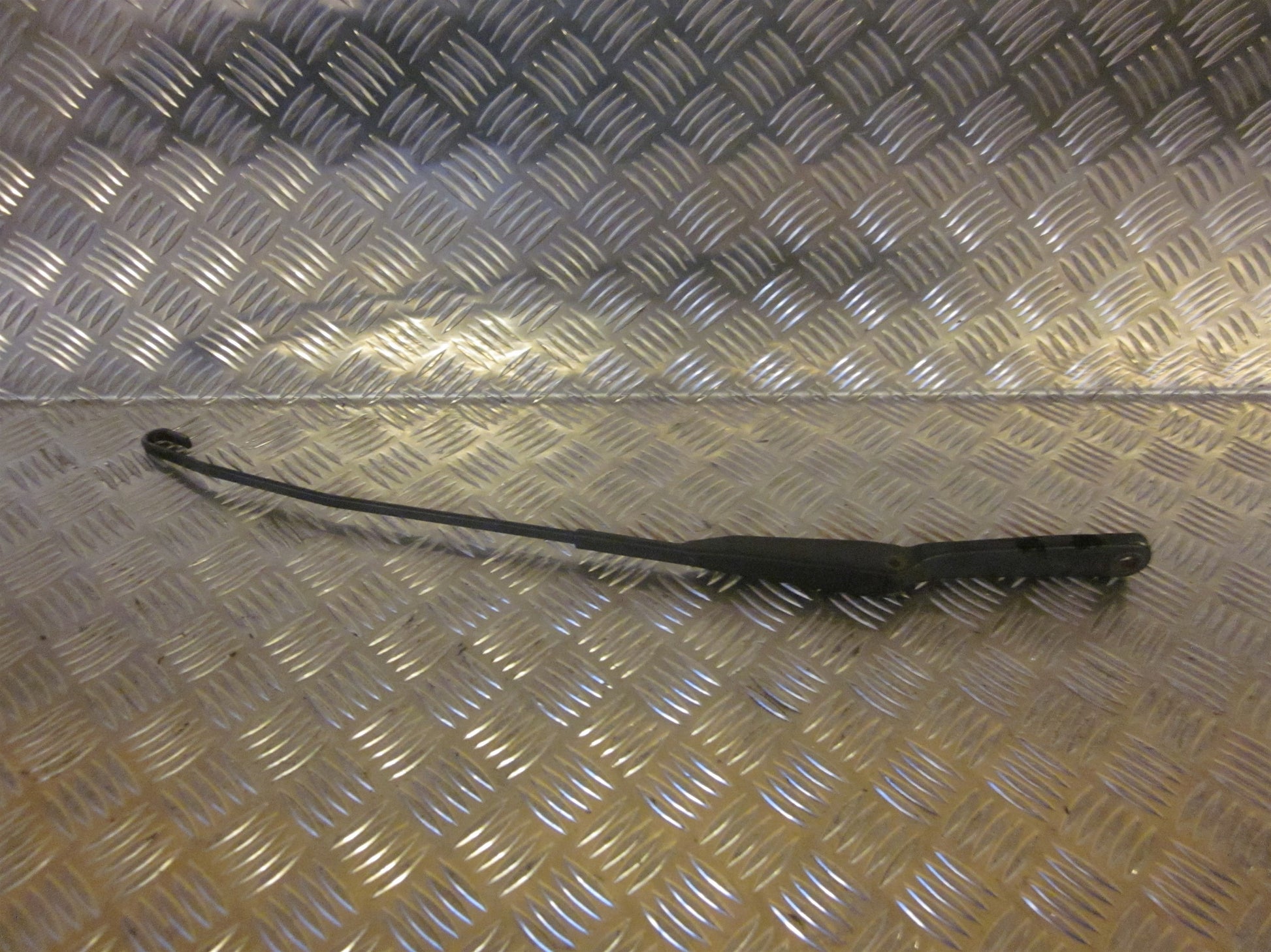 Renault Trafic 1 Viskerarm Med OEM Nr. Ophugger Fra Renault Ophugger