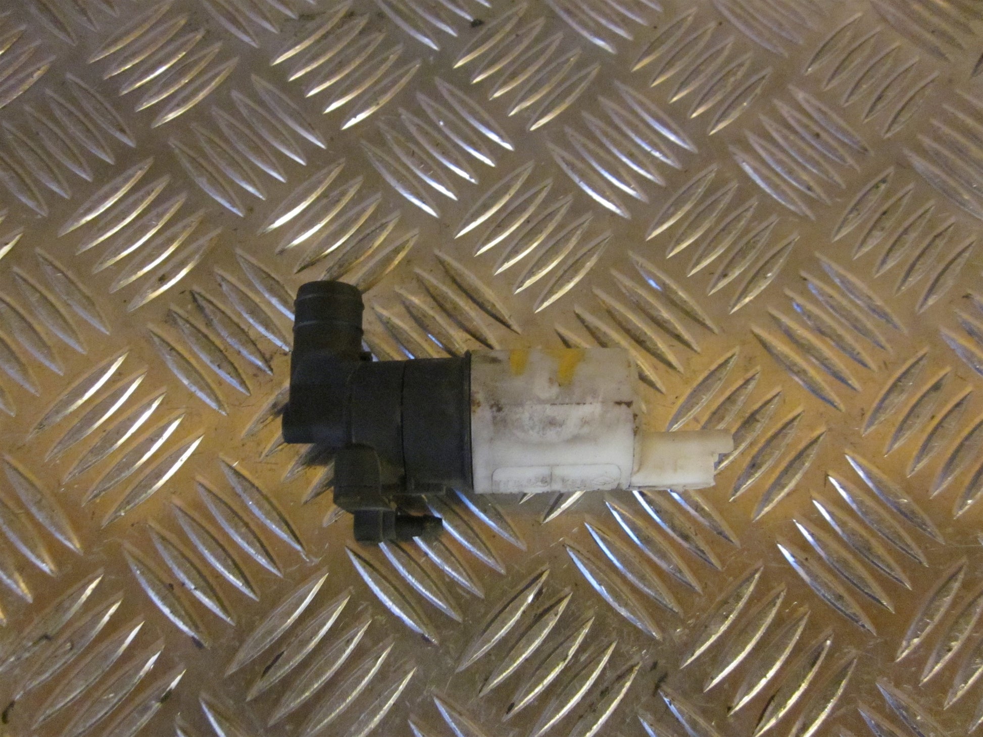 Renault Trafic 1 Sprinklermotor Med OEM Nr. Ophugger Fra Renault Ophugger