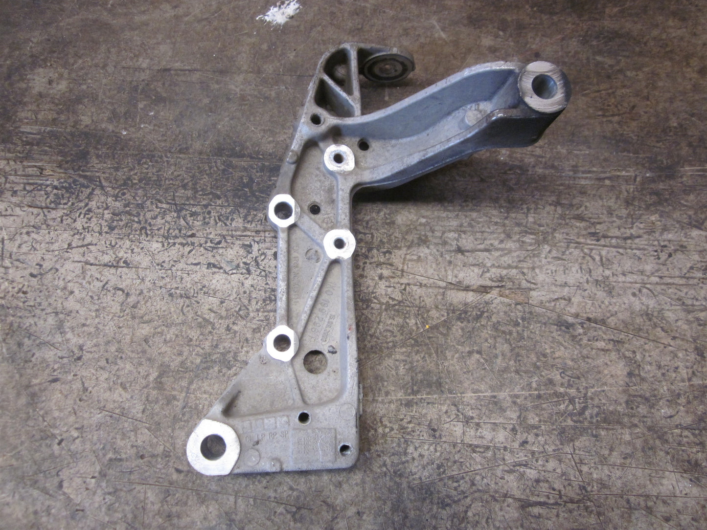 VW Touran 1T GP Forbro Med OEM Nr. 1K0199296F Fra VW Ophugger