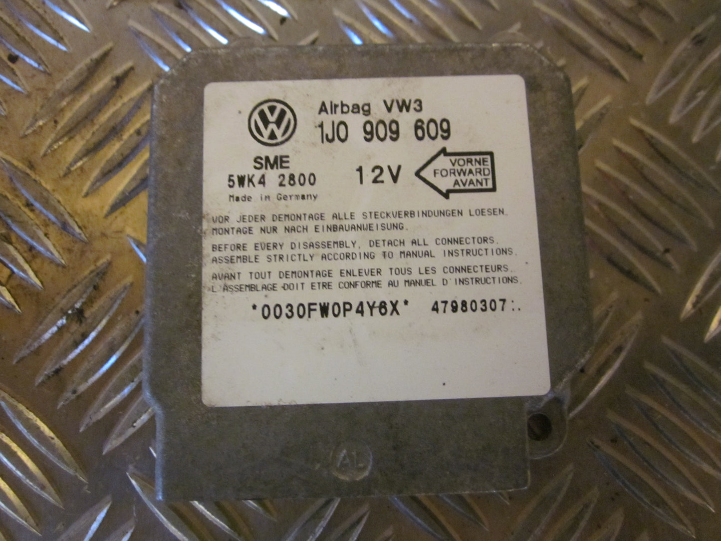 VW Golf 4 1J Airbag Elboks Med OEM Nr. Ophugger Fra VW Ophugger