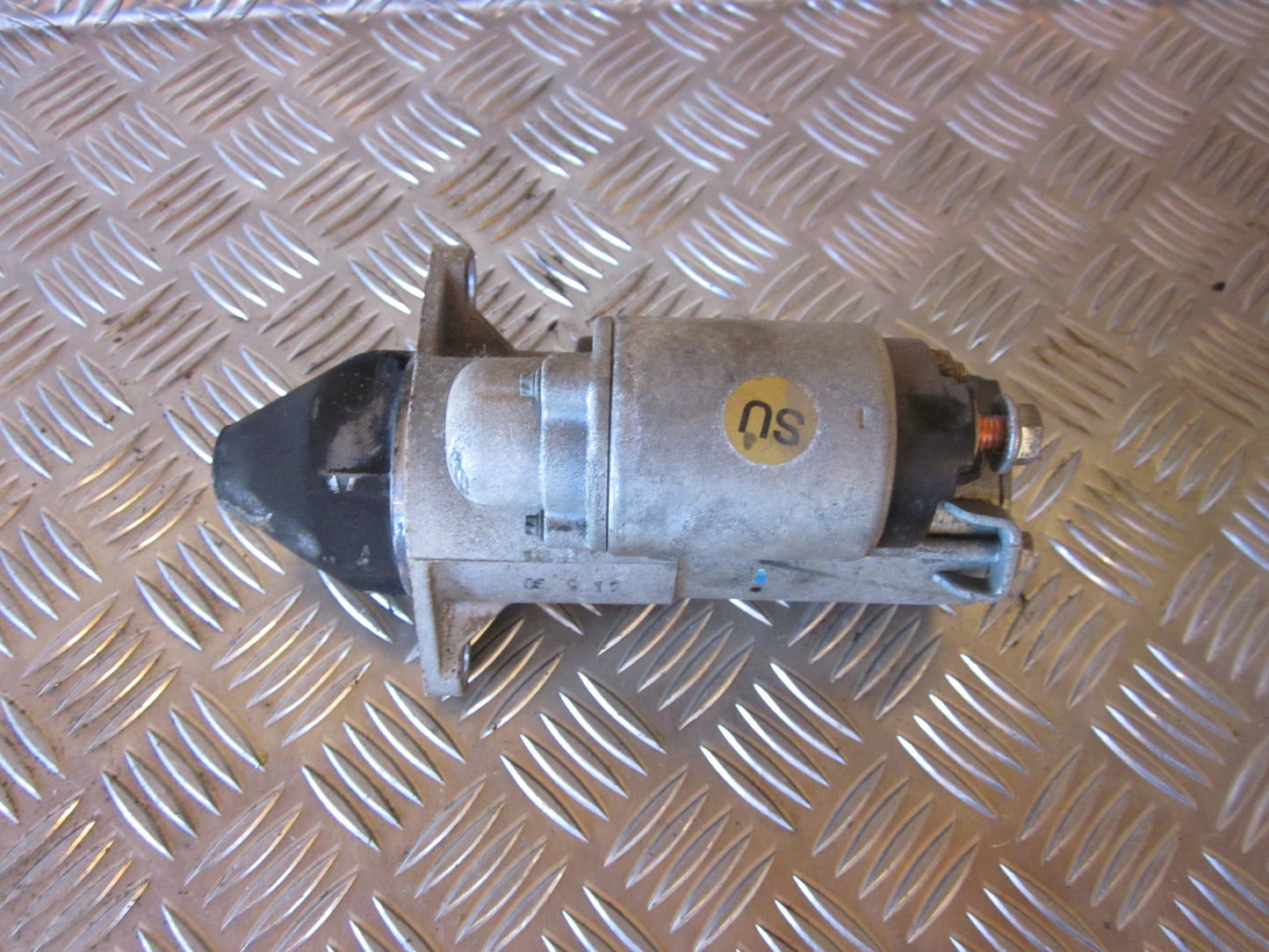 Chevrolet Nubira Starter Med OEM Nr. Ophugger Fra Chevrolet Ophugger