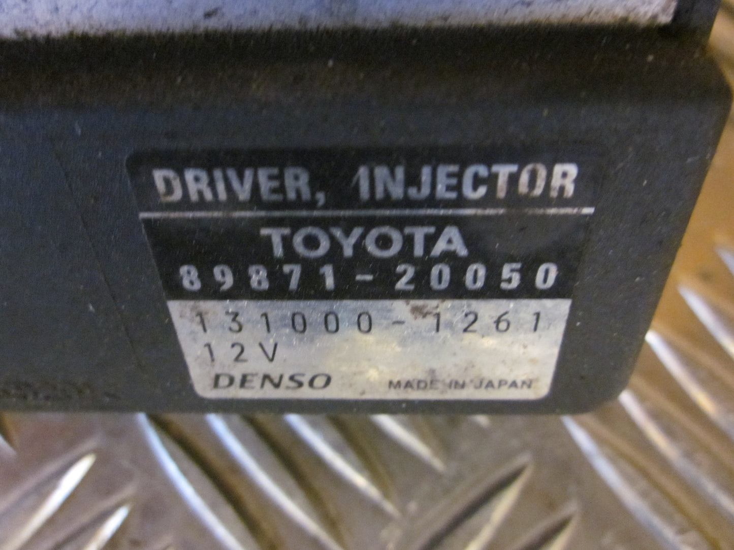 Toyota Corolla E12 Motorstyring - Motorstyreboks - Injection Elboks Med OEM Nr. Ophugger Fra Toyota Ophugger